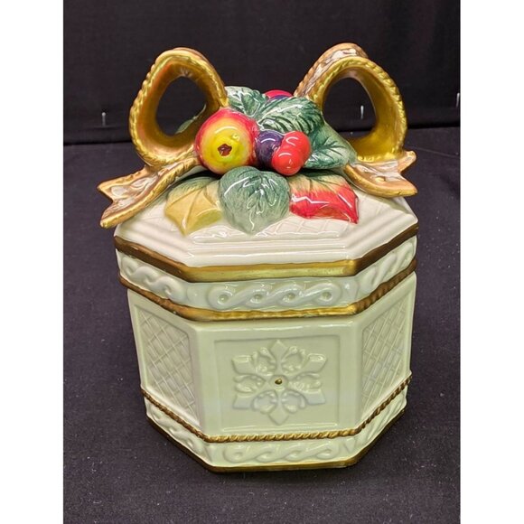 Vintage Fitz and Floyd Snowy Woods Octagonal Trinket Box Christmas Holiday - Picture 1 of 10